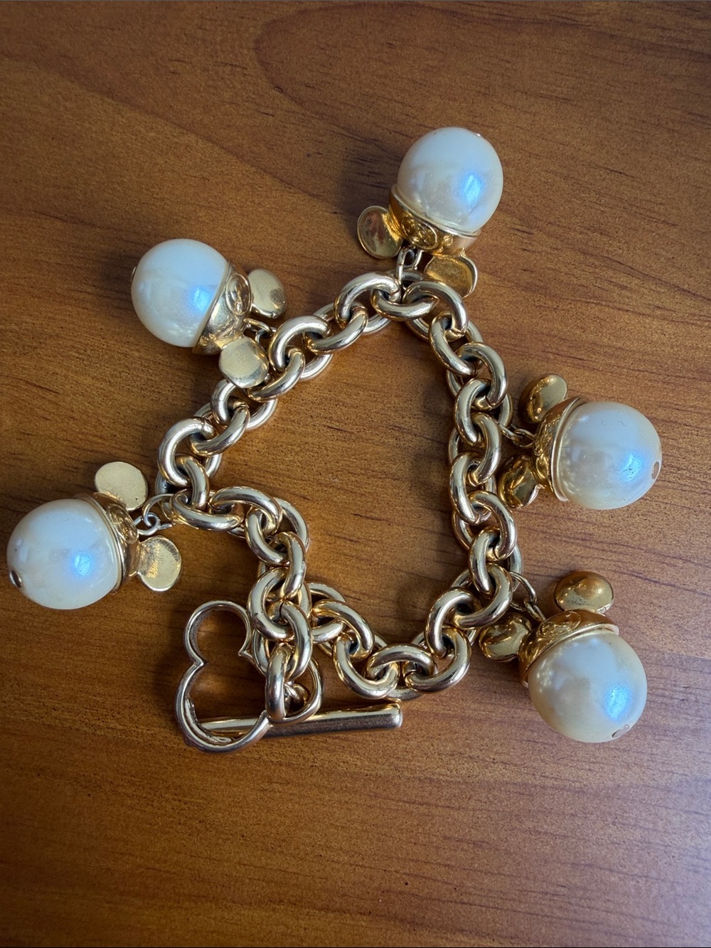 Rare Vintage Disney Couture Mickey Mouse Ears Gold and Pearl Charm Bracelet - Picture 5 of 10